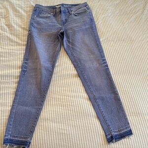 Mid rise skinny jeans